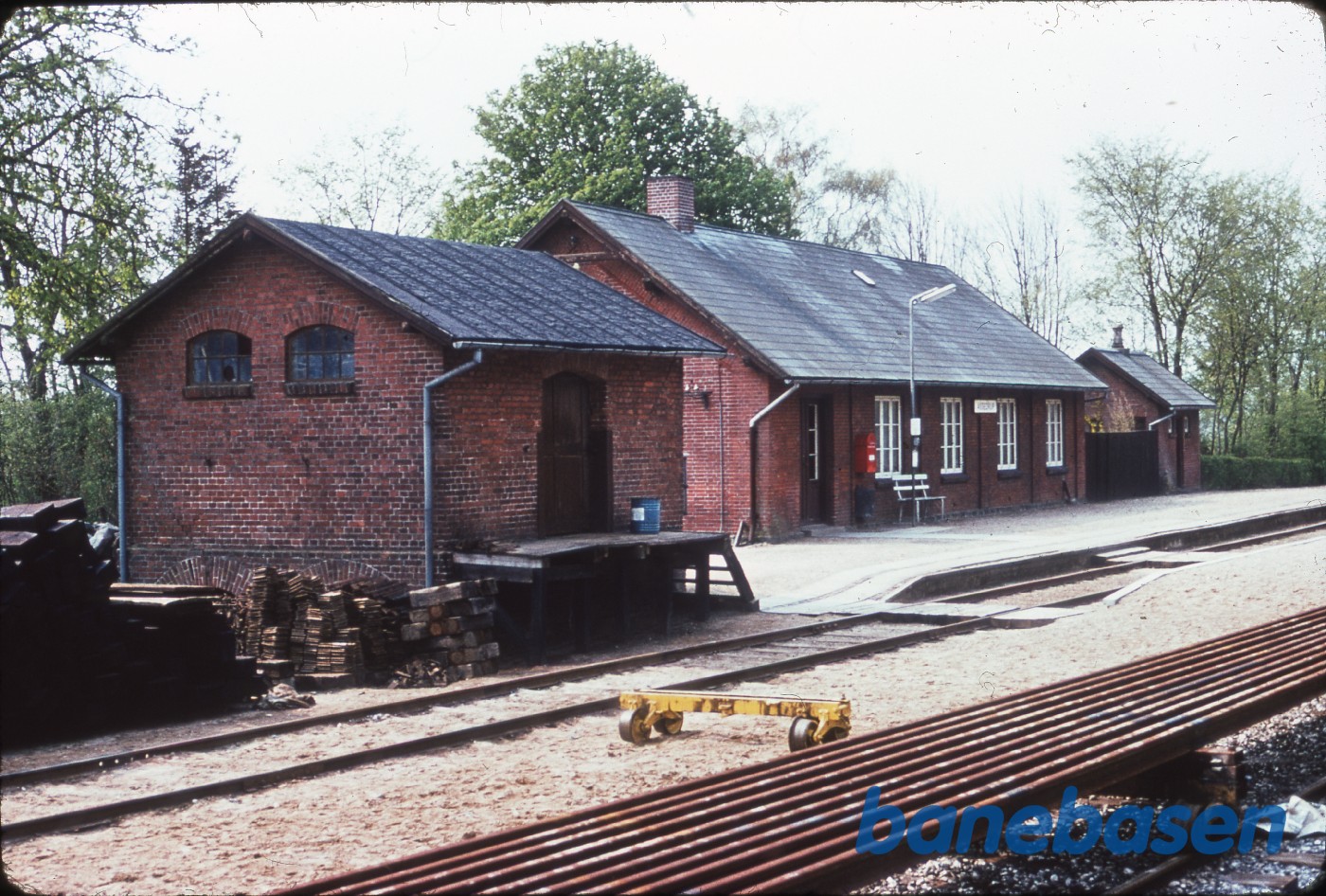 Assedrup station. Assedrup station.