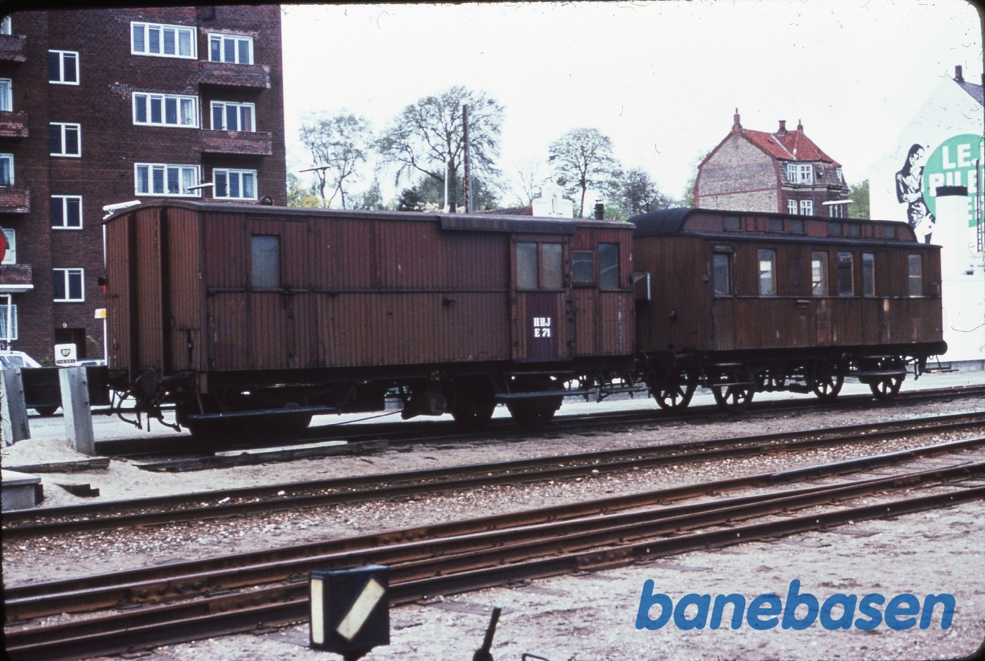Aarhus Øst station. Post og pakvogn E 71 Aarhus Øst station. Post og pakvogn E 71