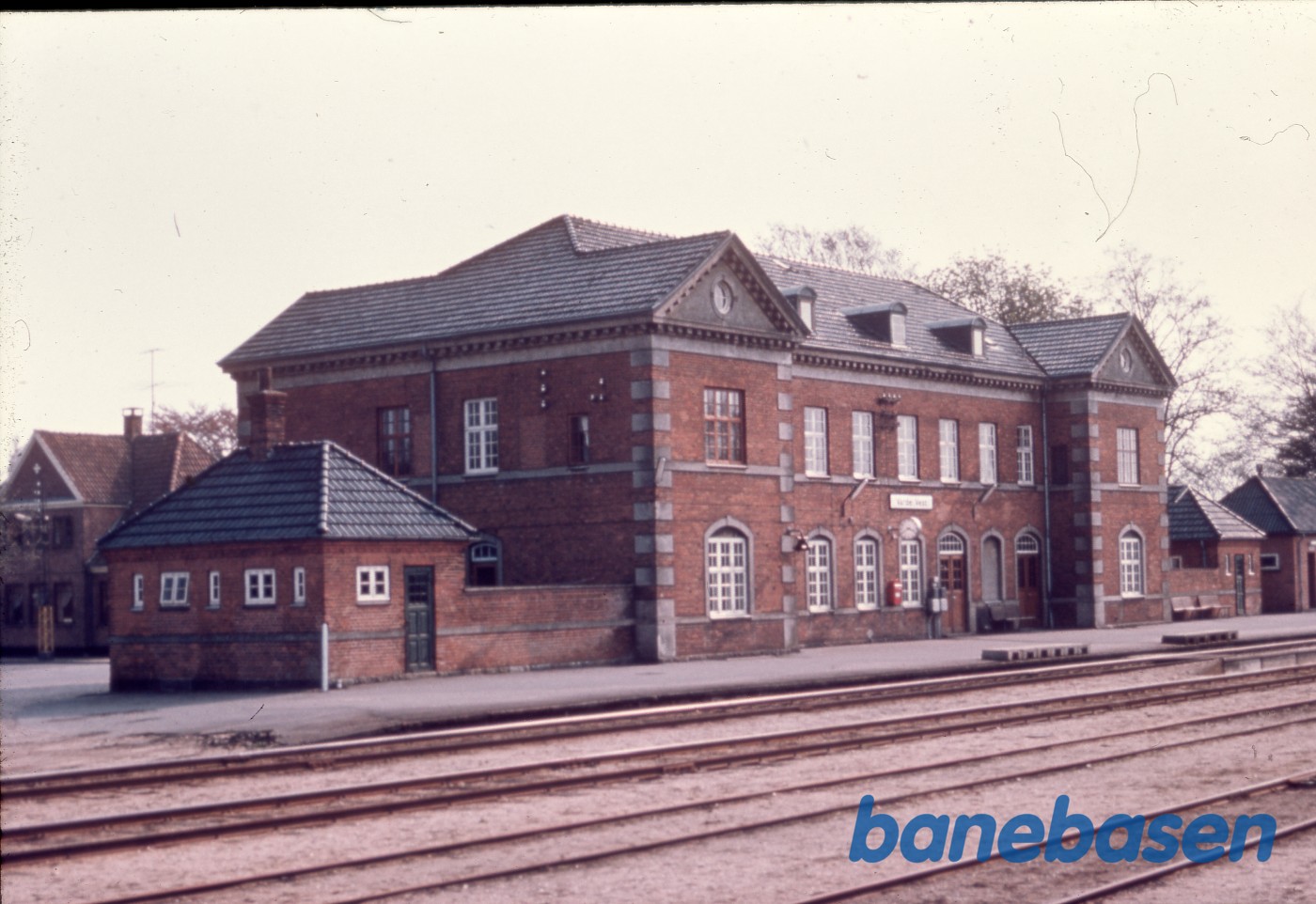 Varde Vest. Stationsbygningen Varde Vest. Stationsbygningen