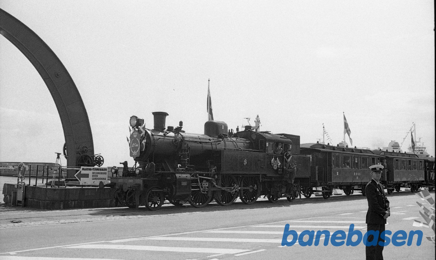 HKH Dronning Margrethe og Prins Henriks sølvbryllup HKH Dronning Margrethe og Prins Henriks sølvbryllup