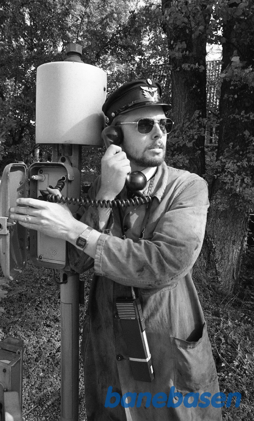 Bent Jørgensen ved telefonen Bent Jørgensen ved telefonen