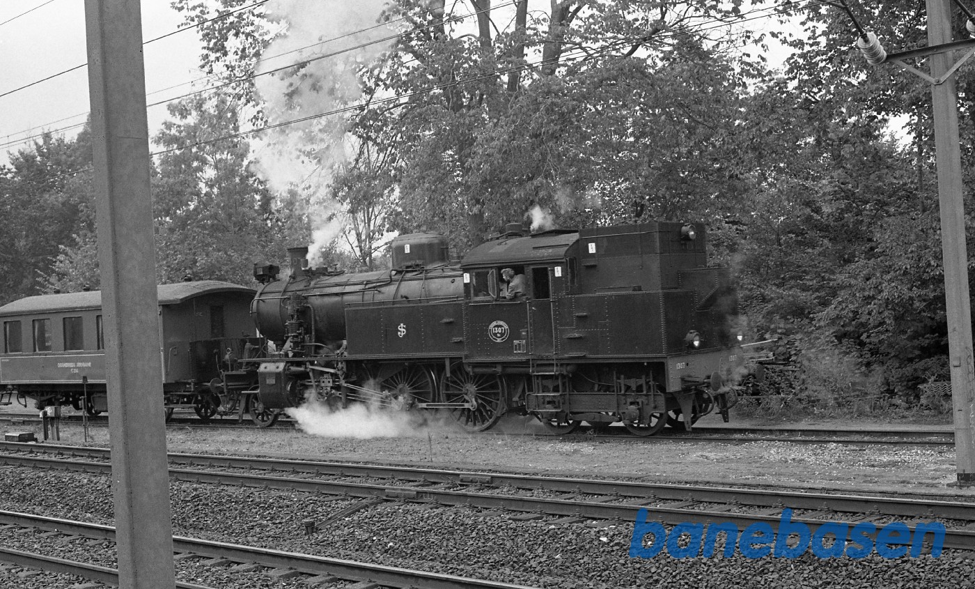 S 1307 rangerer i Rungsted S 1307 rangerer i Rungsted