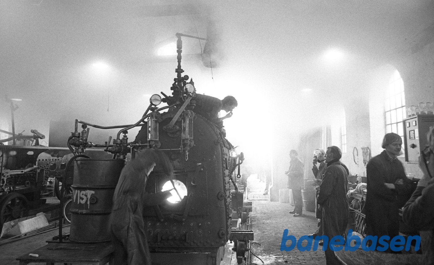 Første opfyring af kedlen til OKMJ 14 Første opfyring af kedlen til OKMJ 14