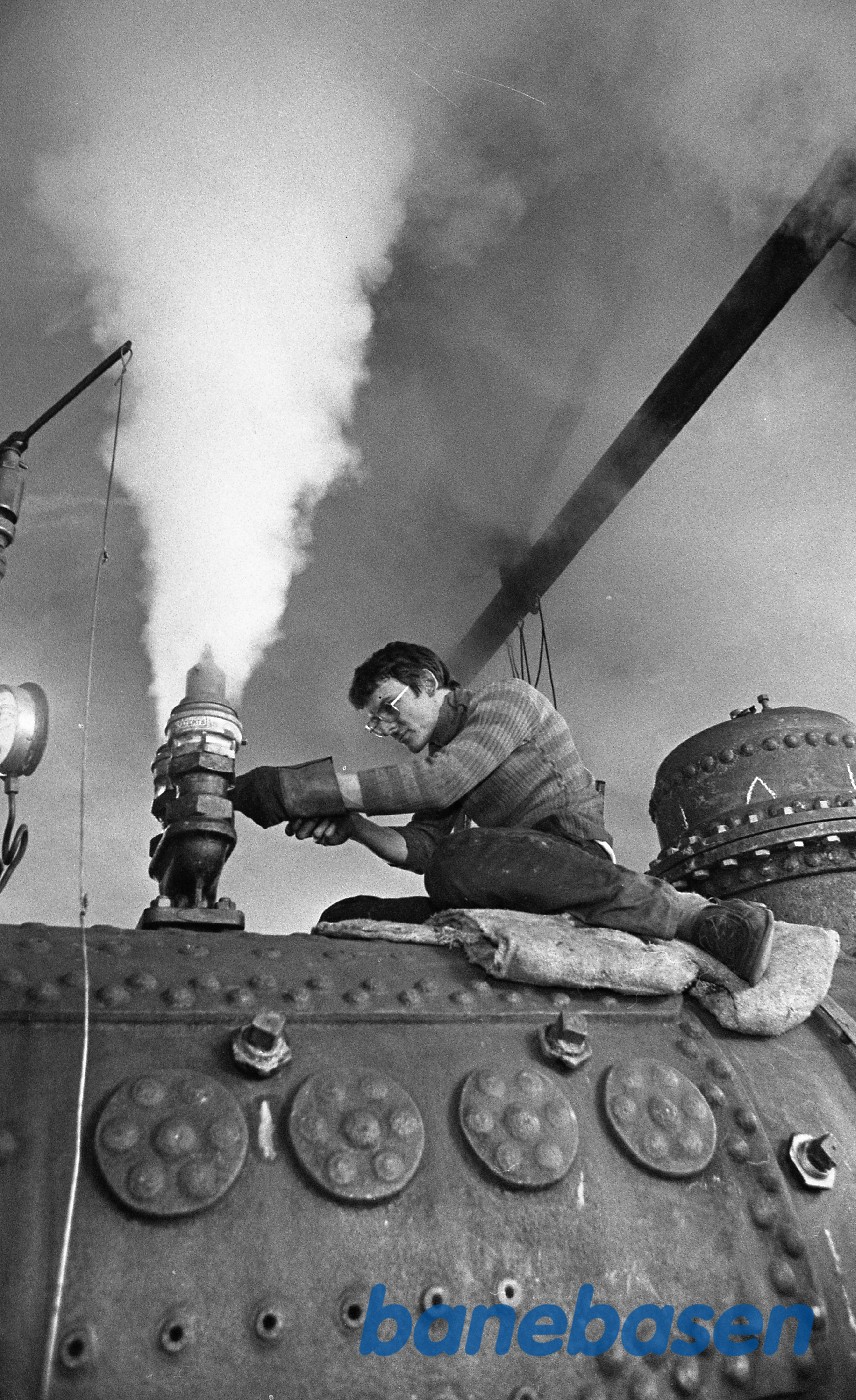 Første opfyring af kedlen til OKMJ 14 Første opfyring af kedlen til OKMJ 14