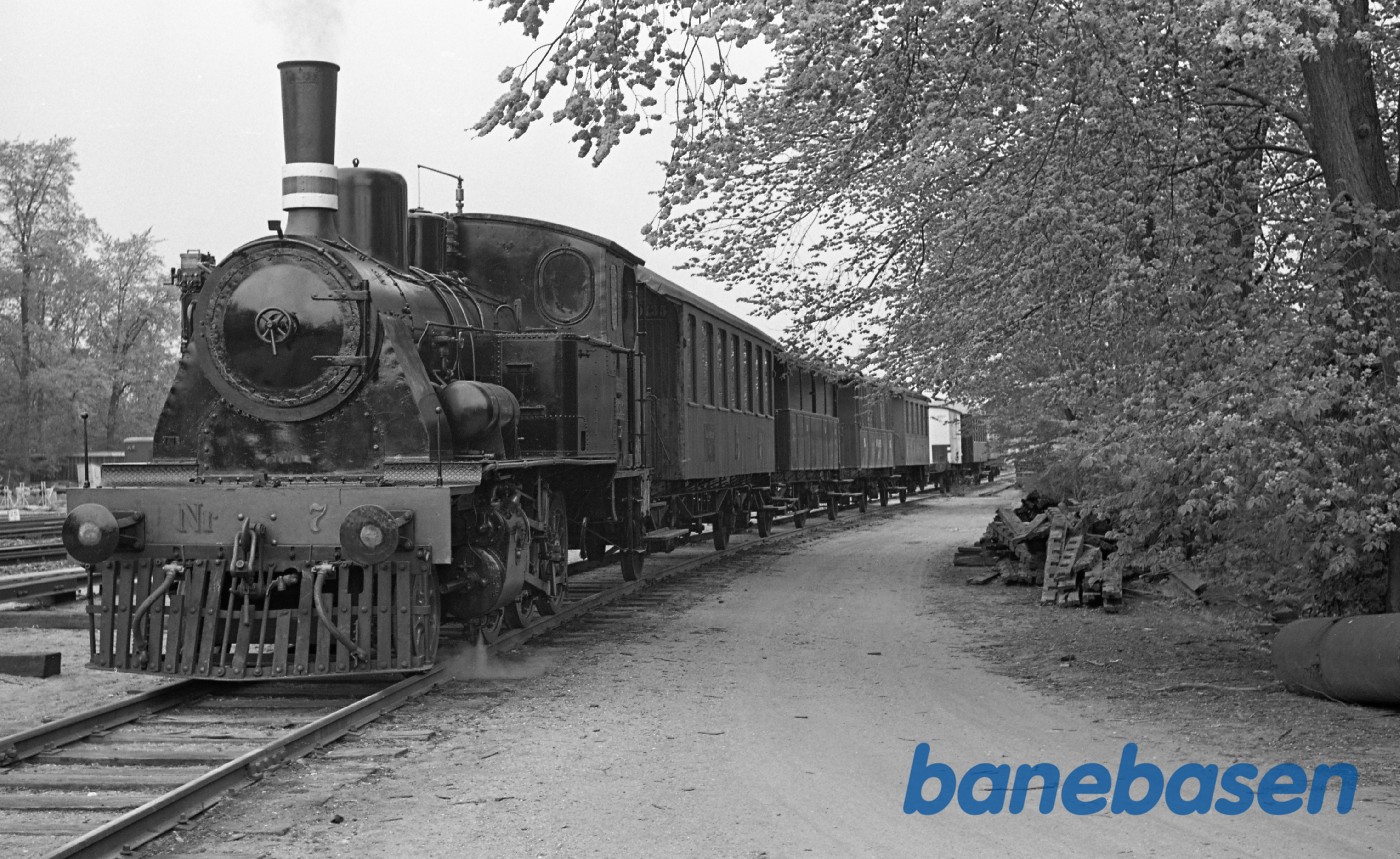 ØSJS 7 i natsporet ØSJS 7 i natsporet