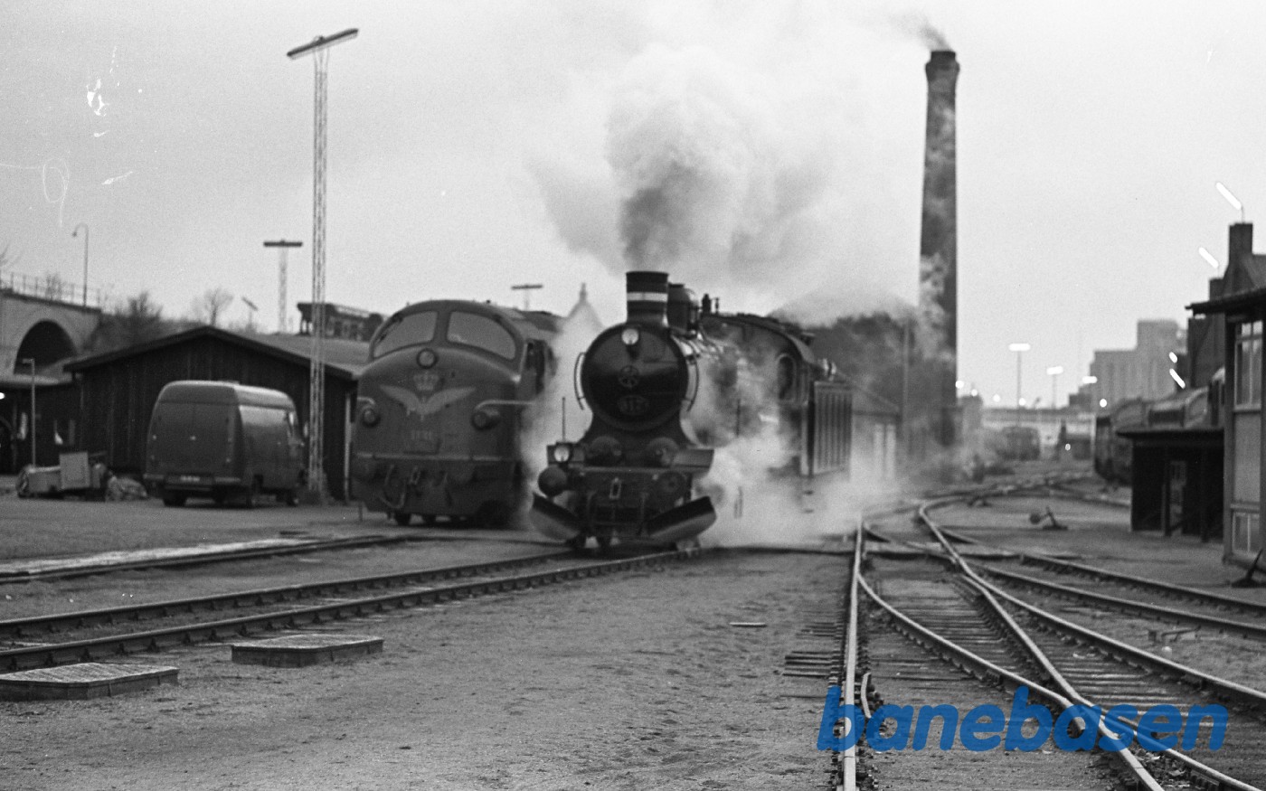 Særtog med P 917 på Kystbanen Særtog med P 917 på Kystbanen