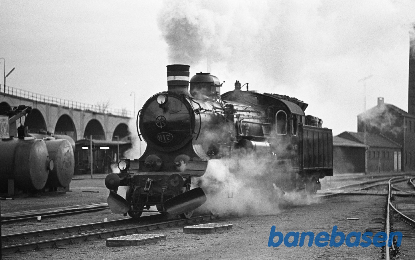 Særtog med P 917 på Kystbanen Særtog med P 917 på Kystbanen