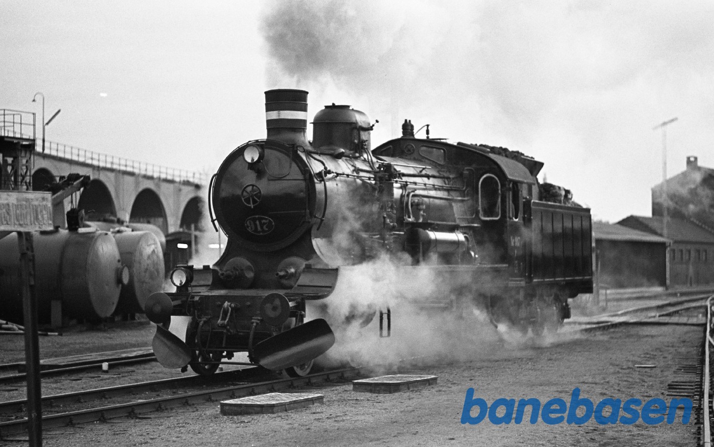 Særtog med P 917 på Kystbanen Særtog med P 917 på Kystbanen