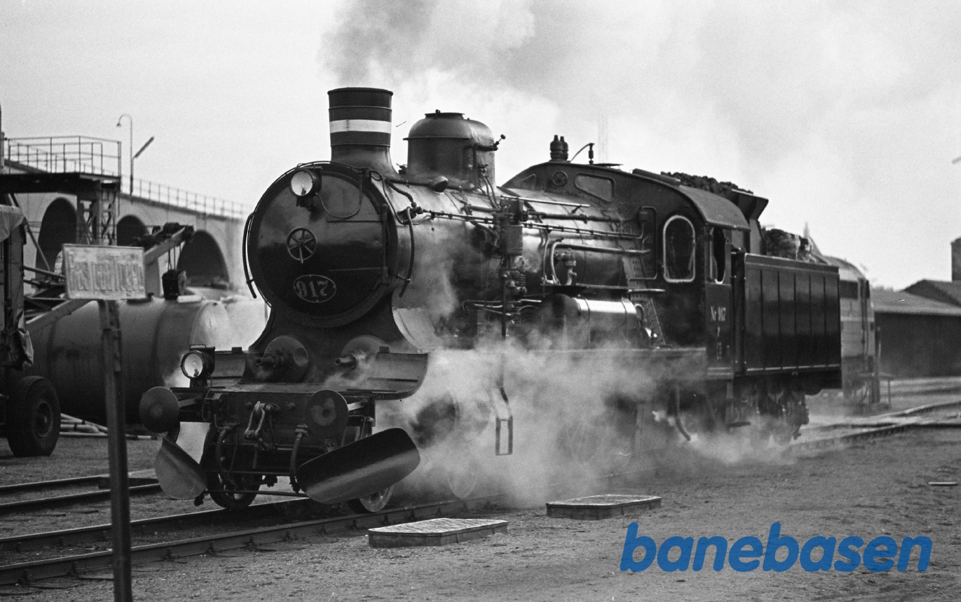 Særtog med P 917 på Kystbanen Særtog med P 917 på Kystbanen