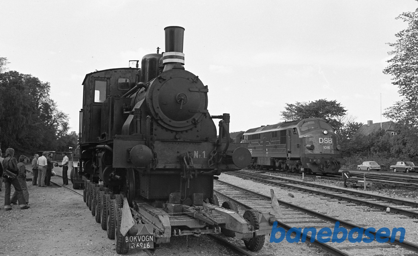 SVJ 1 flyttes op på vognbjørn SVJ 1 flyttes op på vognbjørn