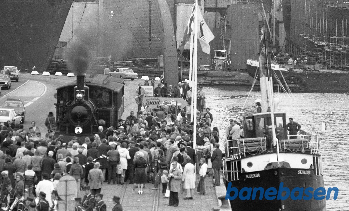 Skælskør og ØSJS 7 på havnen i Helsingør Skælskør og ØSJS 7 på havnen i Helsingør