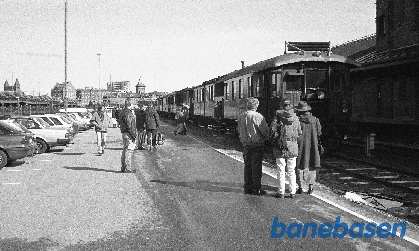 Udstilling af veterantog på Østerport Udstilling af veterantog på Østerport