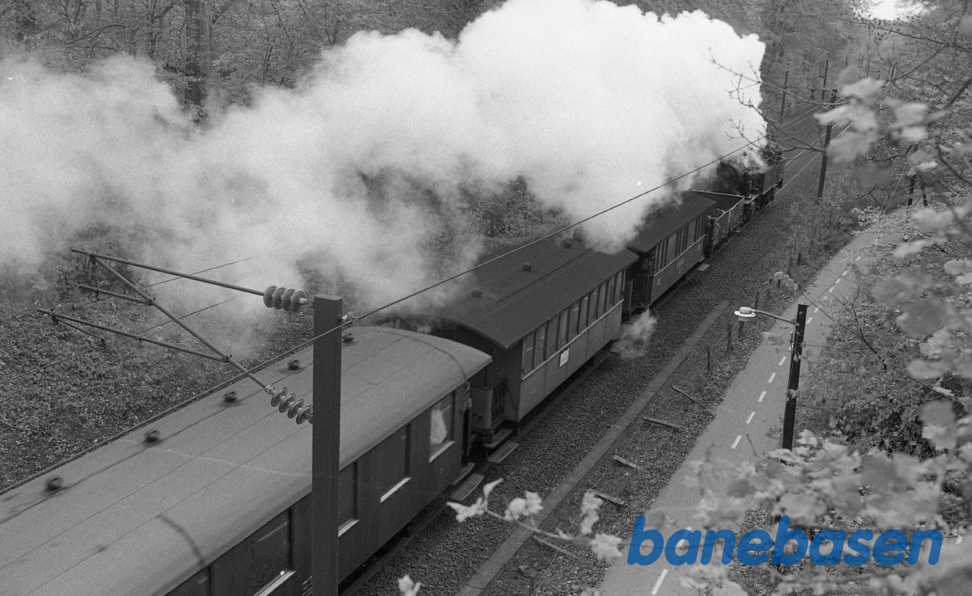 Tog med 1307 på Kystbanen Tog med 1307 på Kystbanen