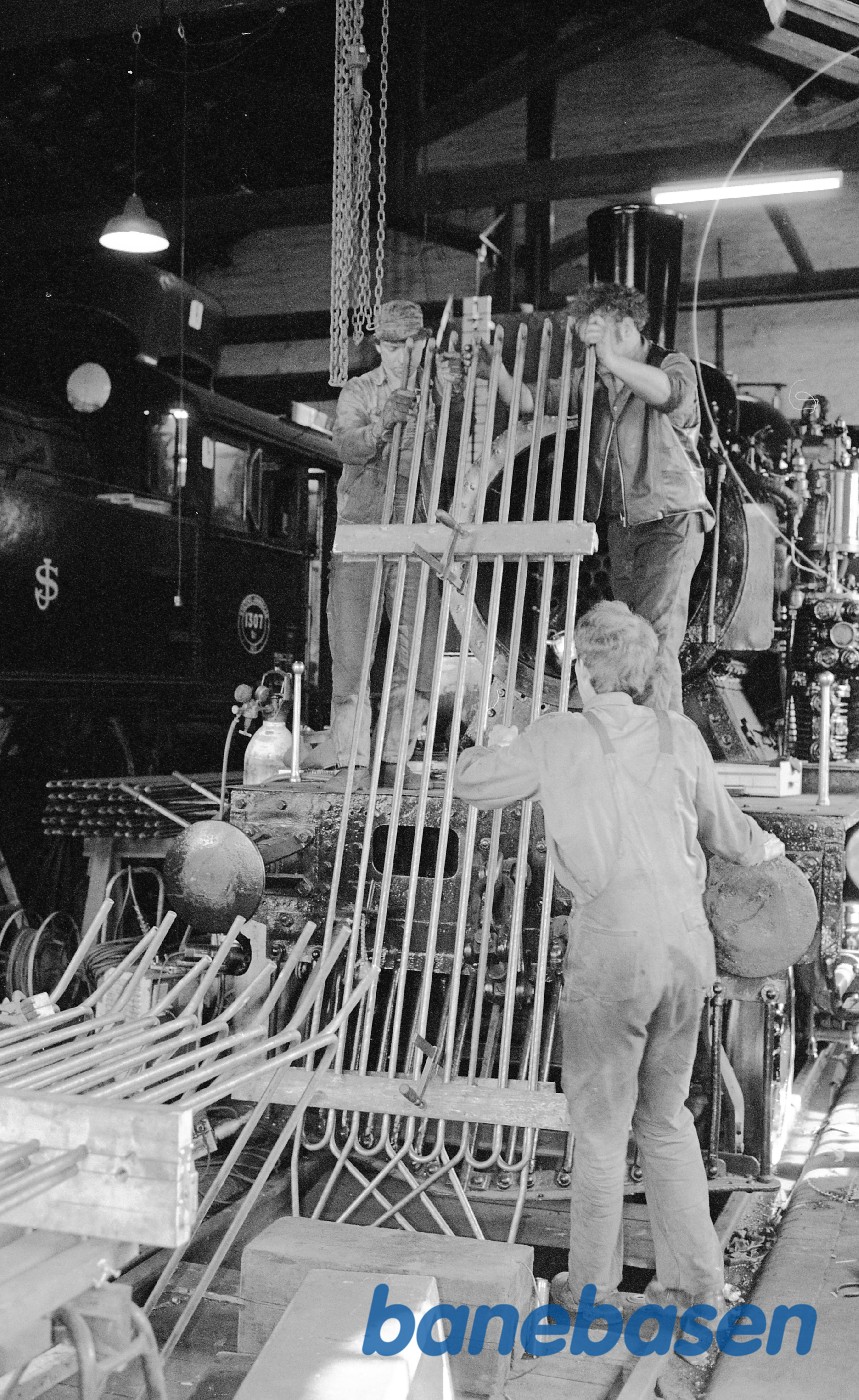 Kedelarbejde på OKMJ 14 i remisen Kedelarbejde på OKMJ 14 i remisen