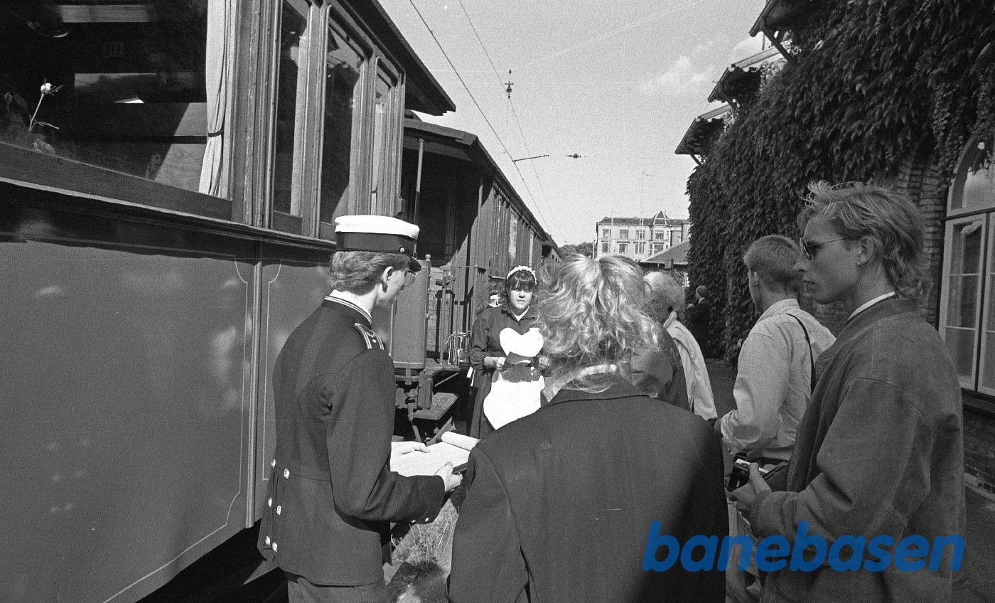 Særtog med borddækning Særtog med borddækning