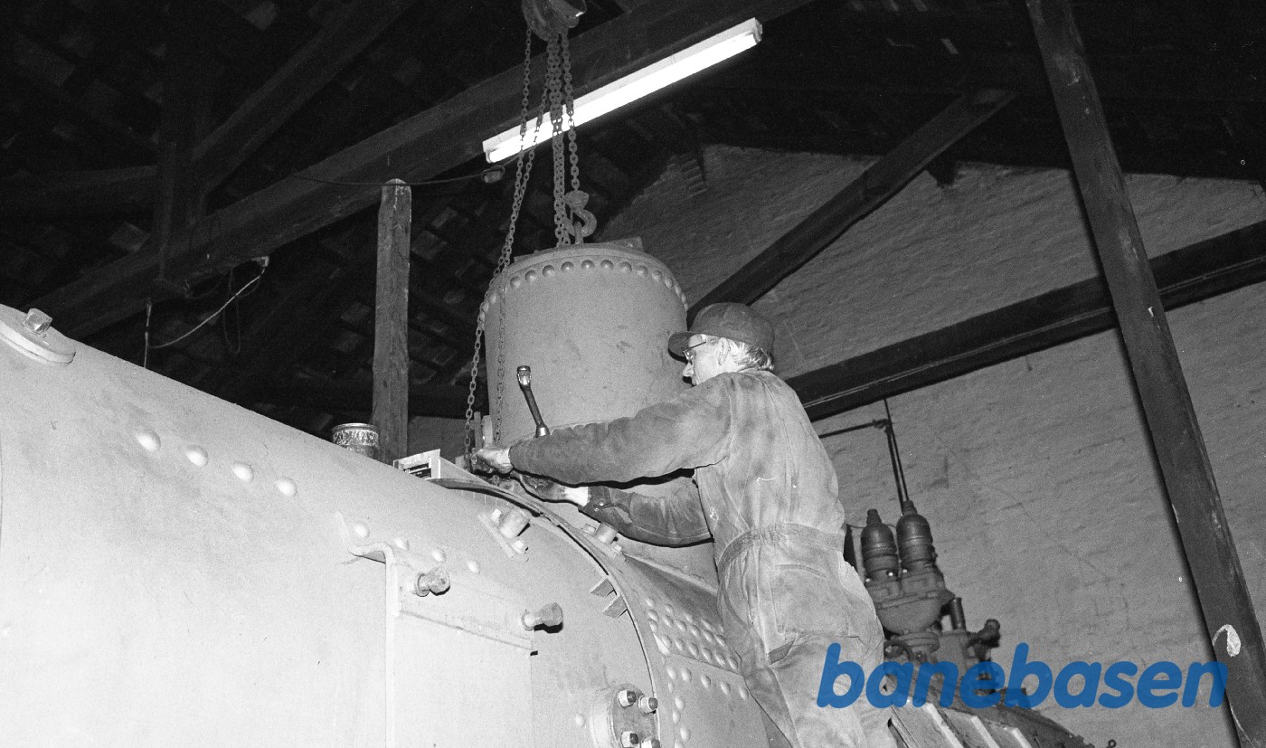 Kedelarbejde på OKMJ 14 i remisen Kedelarbejde på OKMJ 14 i remisen