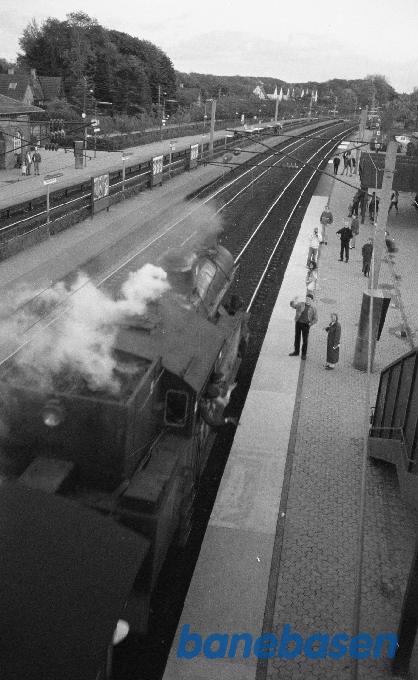 Tog på Rungsted station Tog på Rungsted station