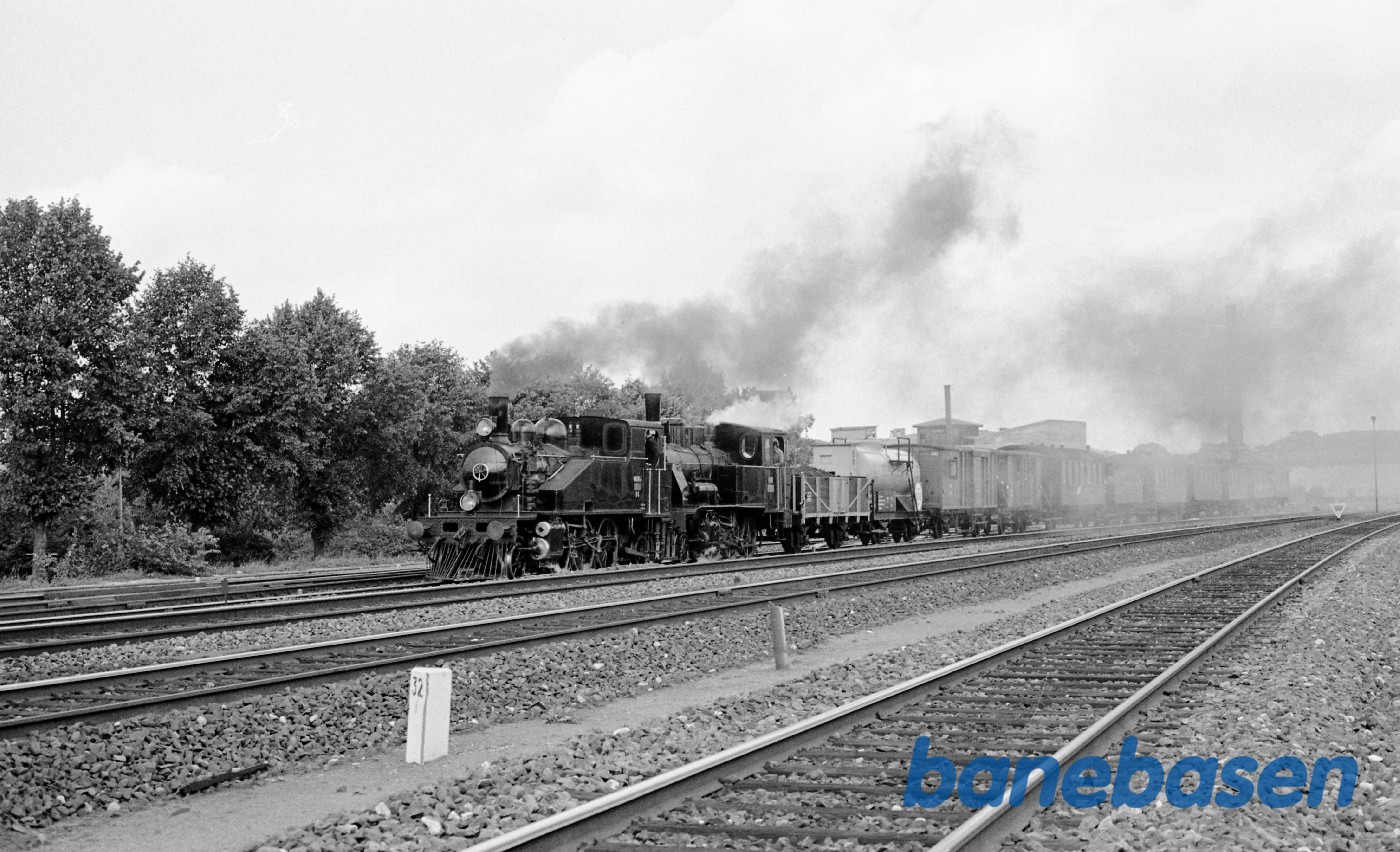 Forspandskørsel OKMJ 14 og ØSJS 7 med tog Forspandskørsel OKMJ 14 og ØSJS 7 med tog