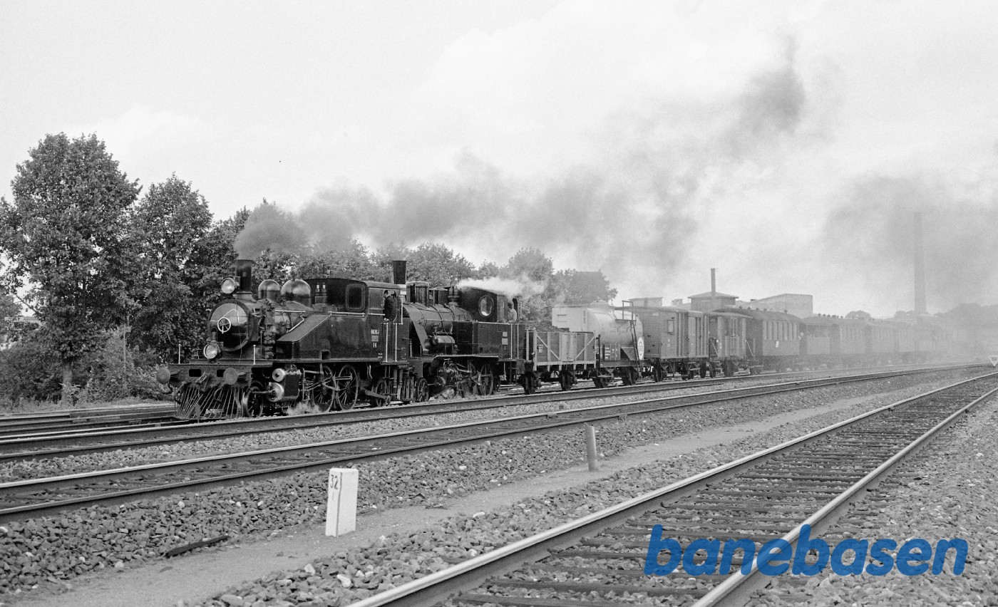 Forspandskørsel OKMJ 14 og ØSJS 7 med tog Forspandskørsel OKMJ 14 og ØSJS 7 med tog