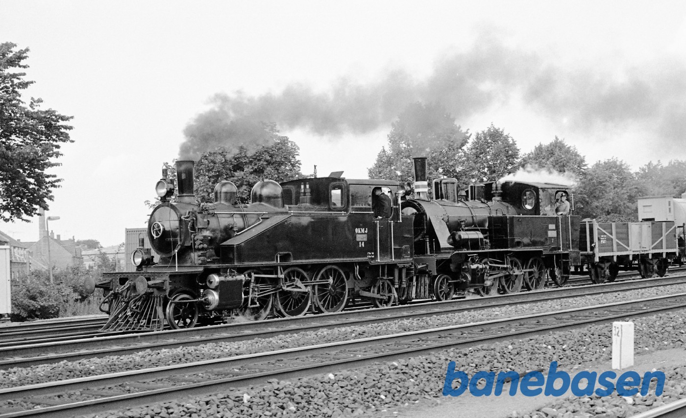 Forspandskørsel OKMJ 14 og ØSJS 7 med tog Forspandskørsel OKMJ 14 og ØSJS 7 med tog