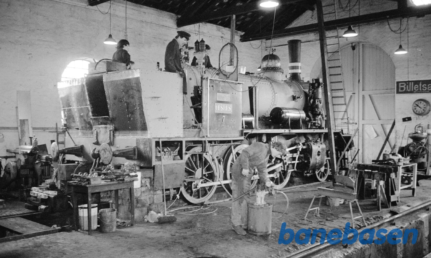 Reparation af ØSJS i remisen Reparation af ØSJS i remisen