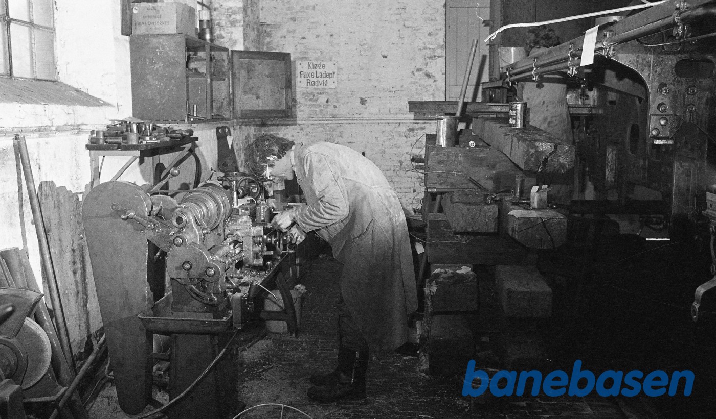 Kedelarbejde på OKMJ 14 i remisen Kedelarbejde på OKMJ 14 i remisen