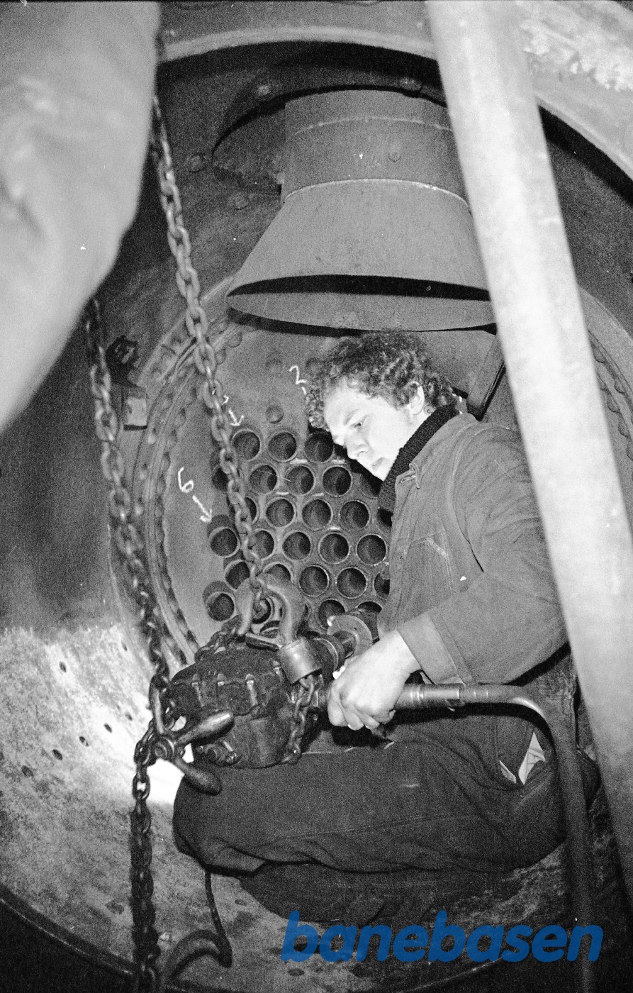 Kedelarbejde på OKMJ 14 i remisen Kedelarbejde på OKMJ 14 i remisen