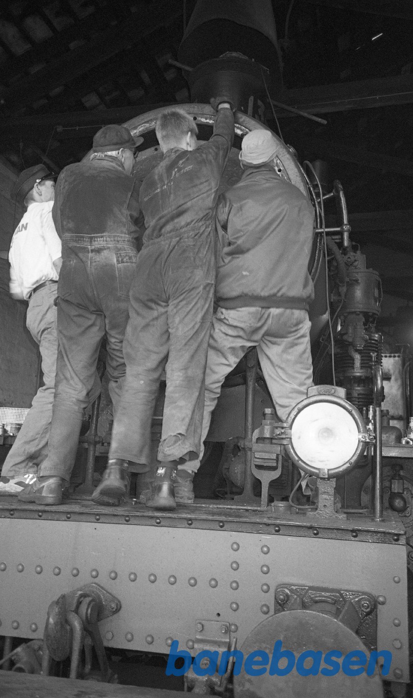 Reparation af røglammer Reparation af røglammer