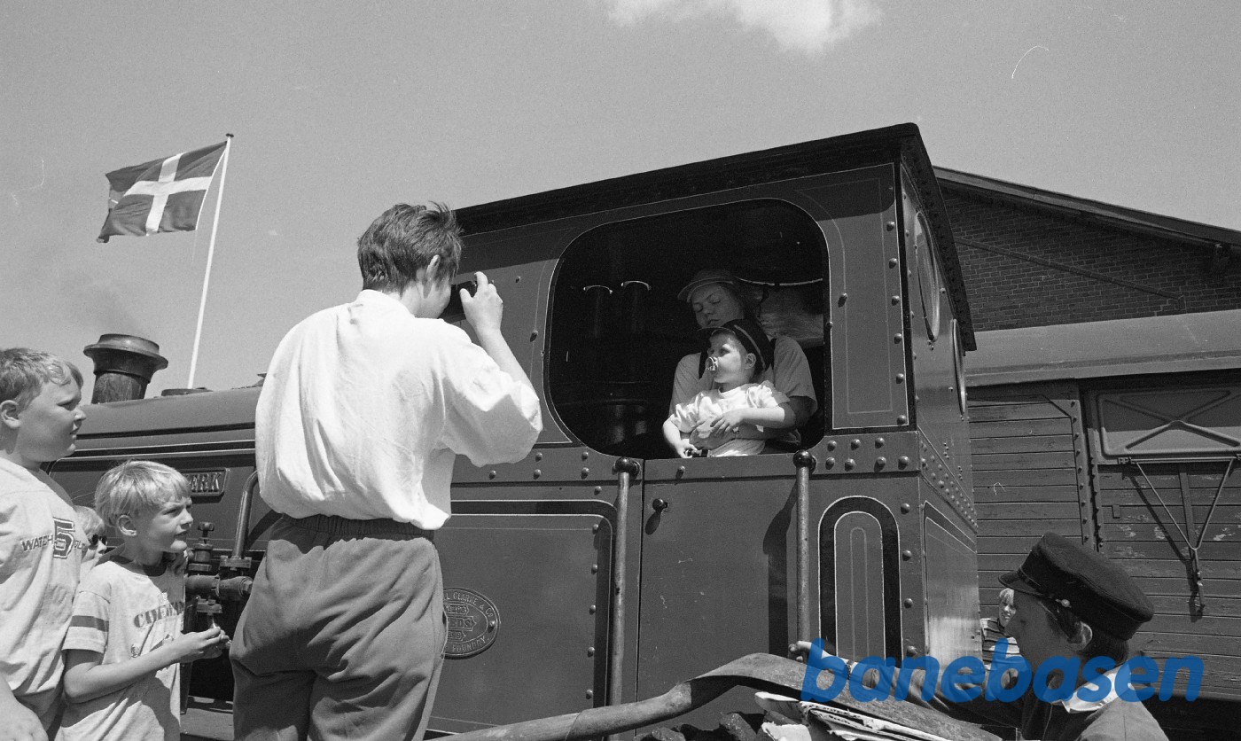 Veterantog for børn i Græsted, det første år Veterantog for børn i Græsted, det første år