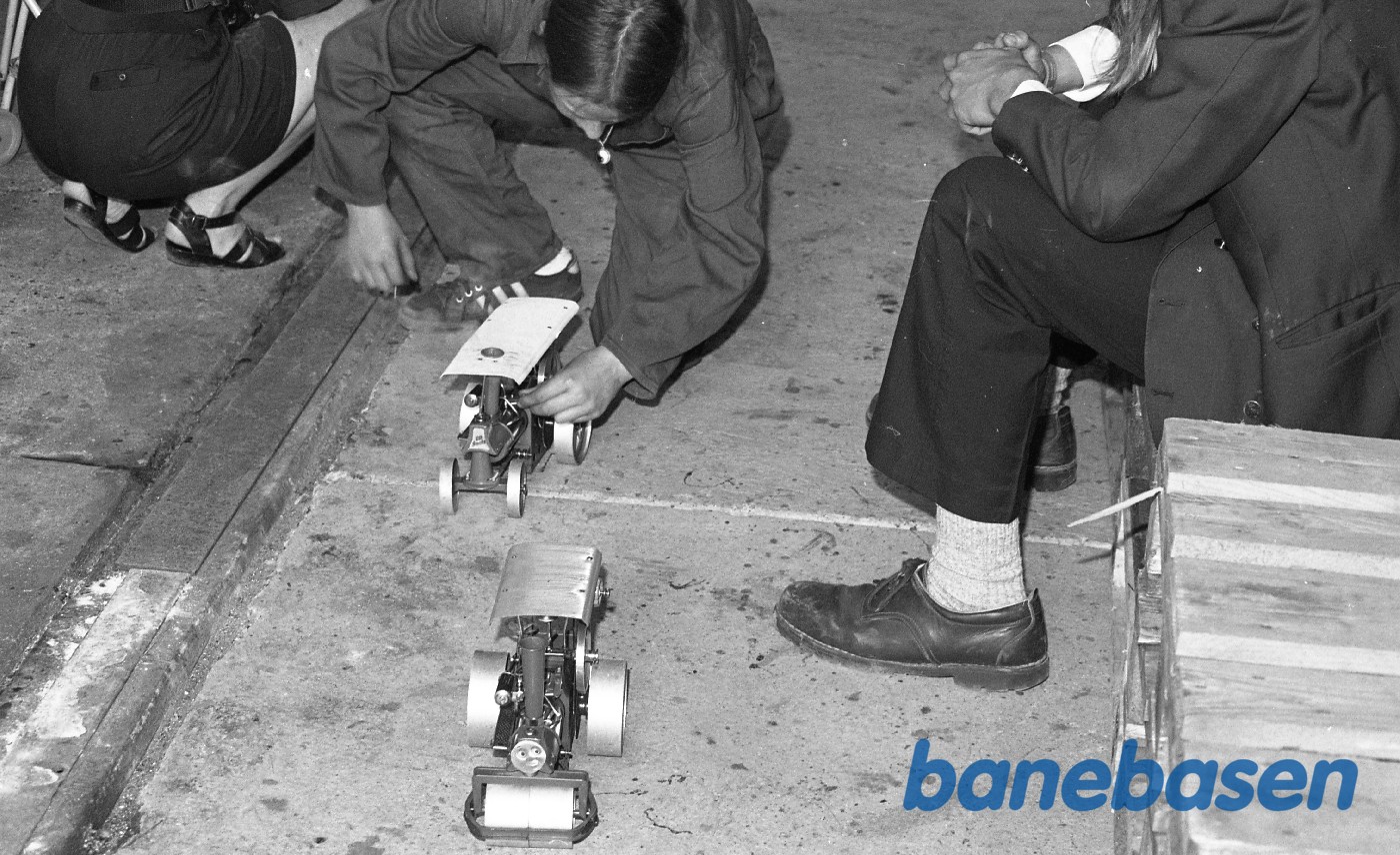 Veterantog for børn i Græsted, det første år Veterantog for børn i Græsted, det første år