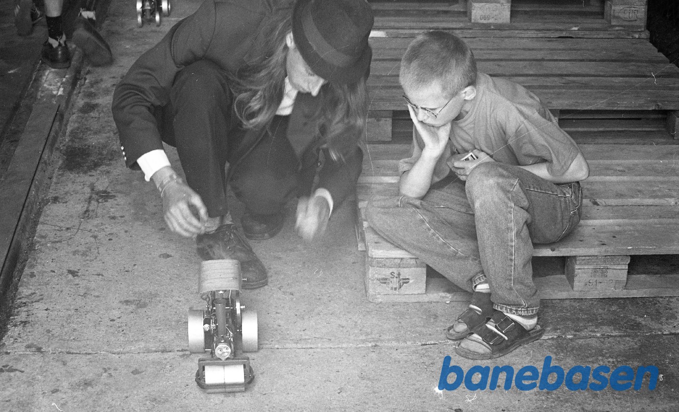 Veterantog for børn i Græsted, det første år Veterantog for børn i Græsted, det første år