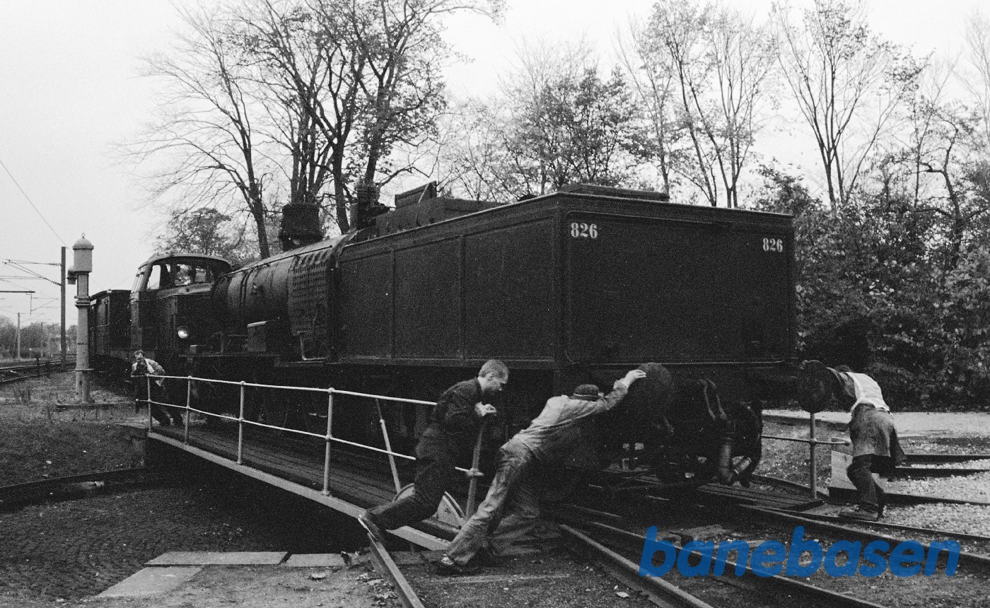 D 826 adskilt i Rungsted Remise D 826 adskilt i Rungsted Remise