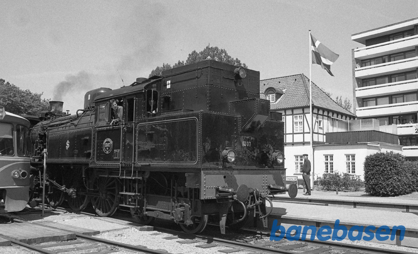S 1307 på HHGB en sommer søndag S 1307 på HHGB en sommer søndag