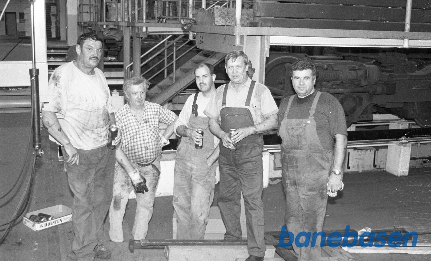 S 1307, nye hjulringe i lokomotivværkstedet på Cvk S 1307, nye hjulringe i lokomotivværkstedet på Cvk