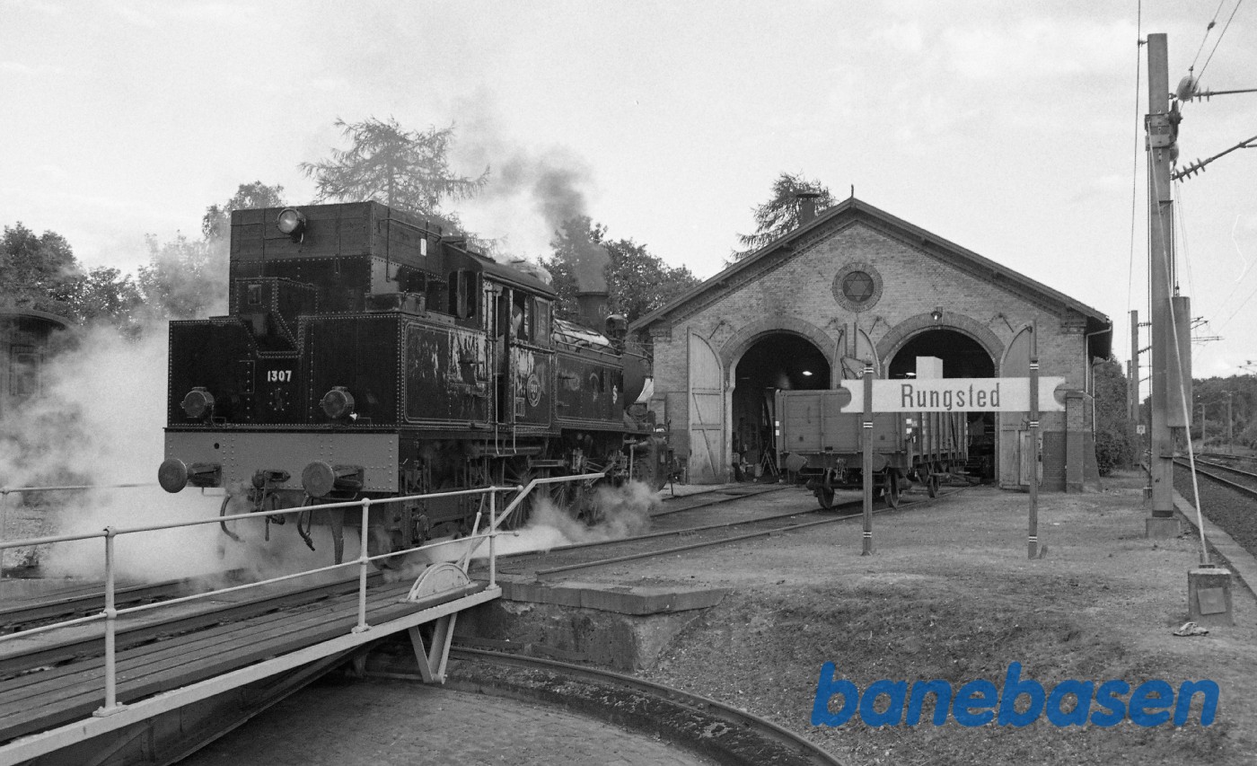 S 1307 i Rungsted remise klar til at køre S 1307 i Rungsted remise klar til at køre