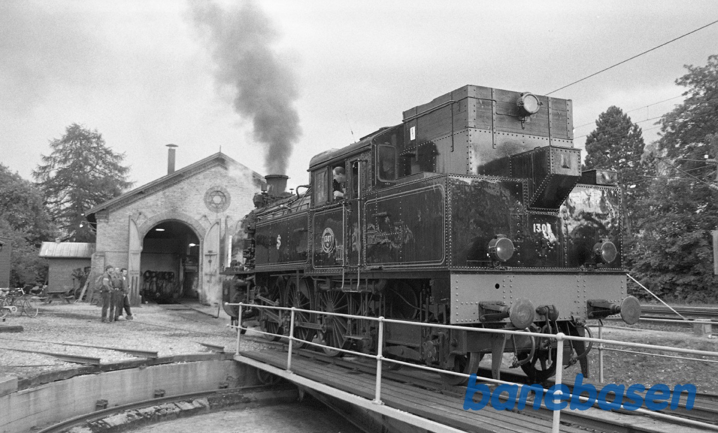 S 1307 i Rungsted remise klar til at køre S 1307 i Rungsted remise klar til at køre