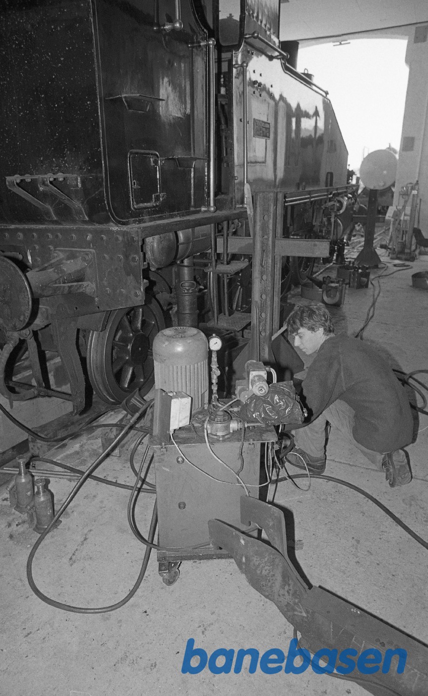 OKMJ 14 repareres i Græsted OKMJ 14 repareres i Græsted