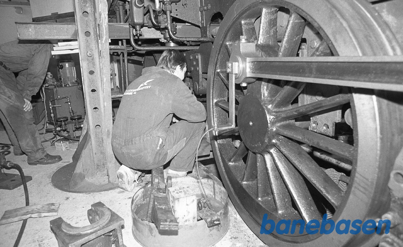 OKMJ 14 repareres i Græsted OKMJ 14 repareres i Græsted