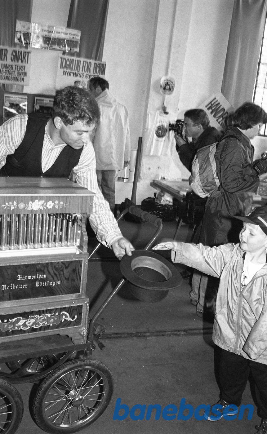 Veterantog for børn i Græsted, det første år Veterantog for børn i Græsted, det første år