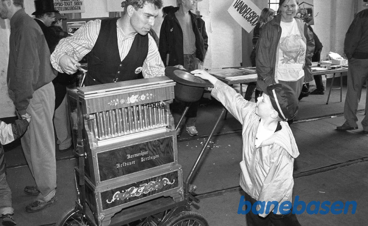 Veterantog for børn i Græsted, det første år Veterantog for børn i Græsted, det første år