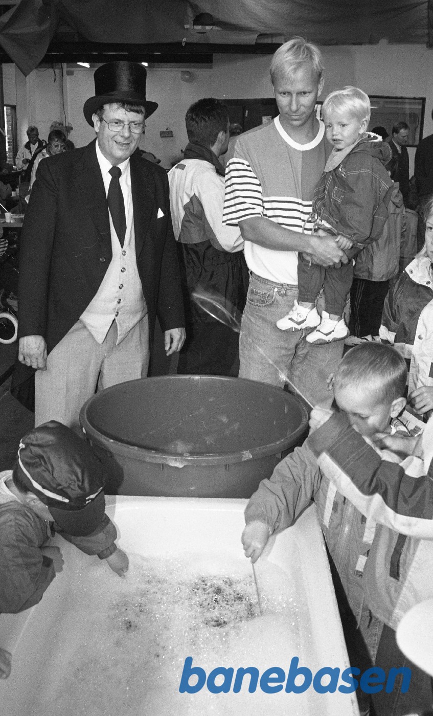 Veterantog for børn i Græsted, det første år Veterantog for børn i Græsted, det første år