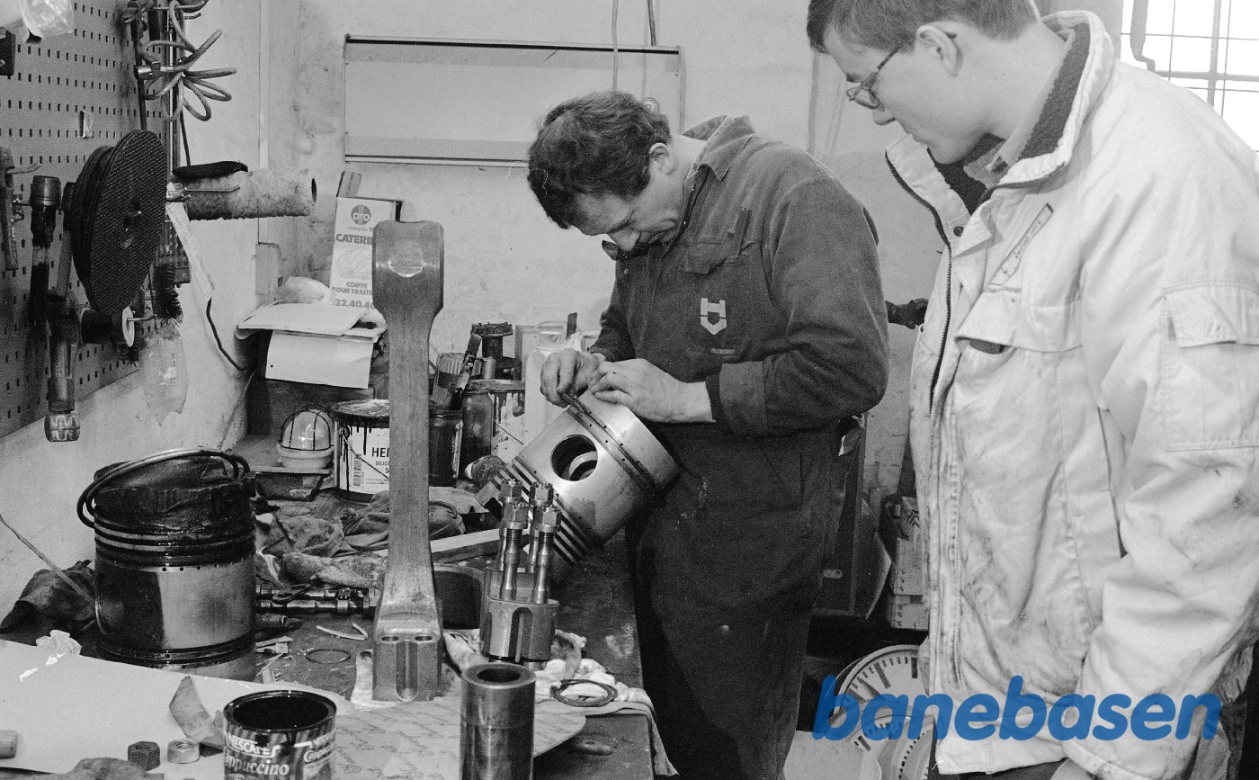 Motor reparation af M8 i Rungsted Motor reparation af M8 i Rungsted