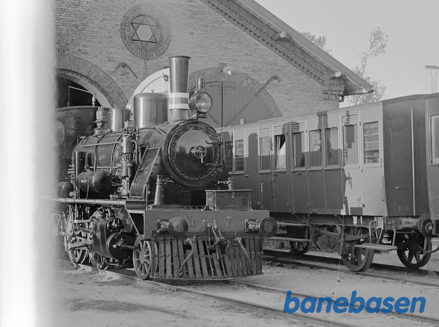 ØSJS 7 opfyres ved Rungsted remise ØSJS 7 opfyres ved Rungsted remise