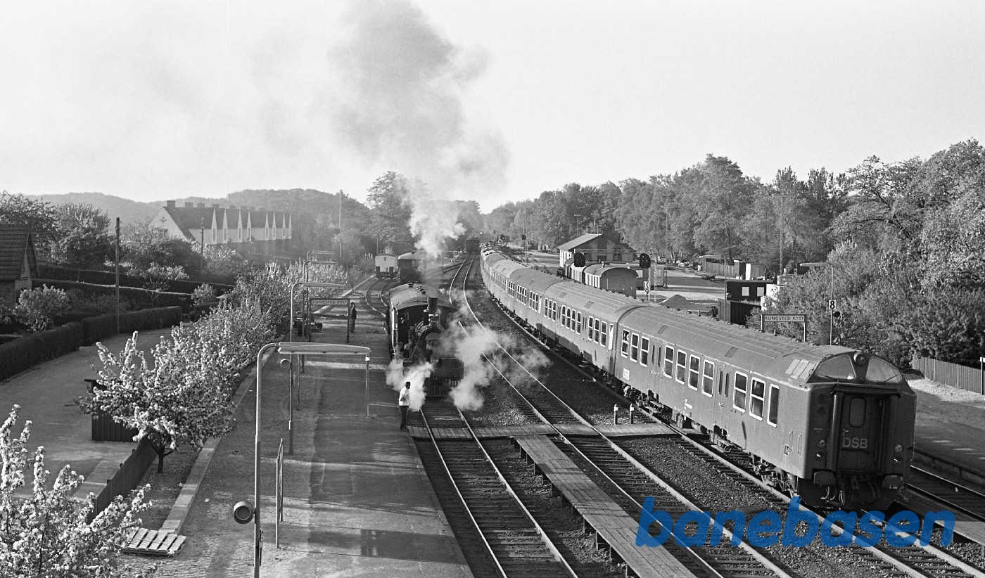 ØSJS 7 opfyres ved Rungsted remise ØSJS 7 opfyres ved Rungsted remise