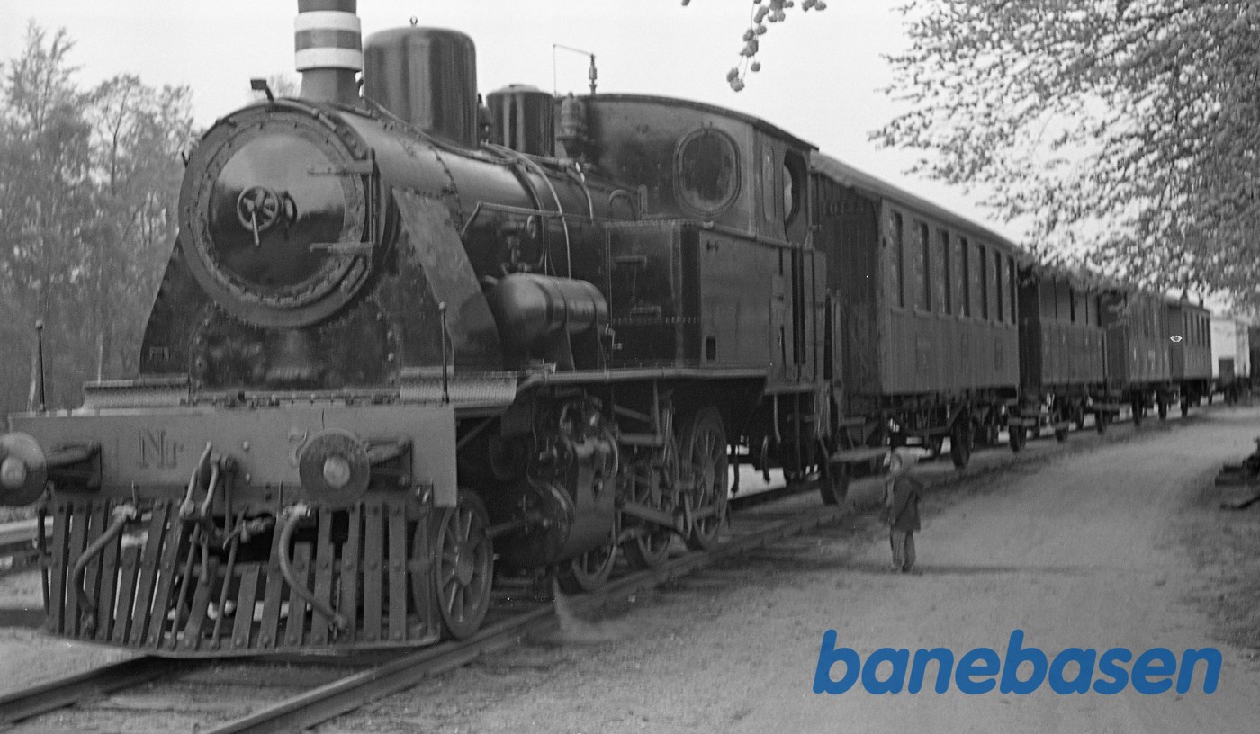 ØSJS 7 opfyres ved Rungsted remise ØSJS 7 opfyres ved Rungsted remise