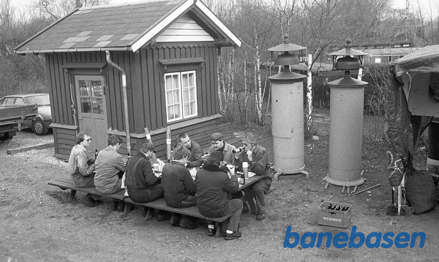 Frokost udenfor remisen i Rungsted Frokost udenfor remisen i Rungsted