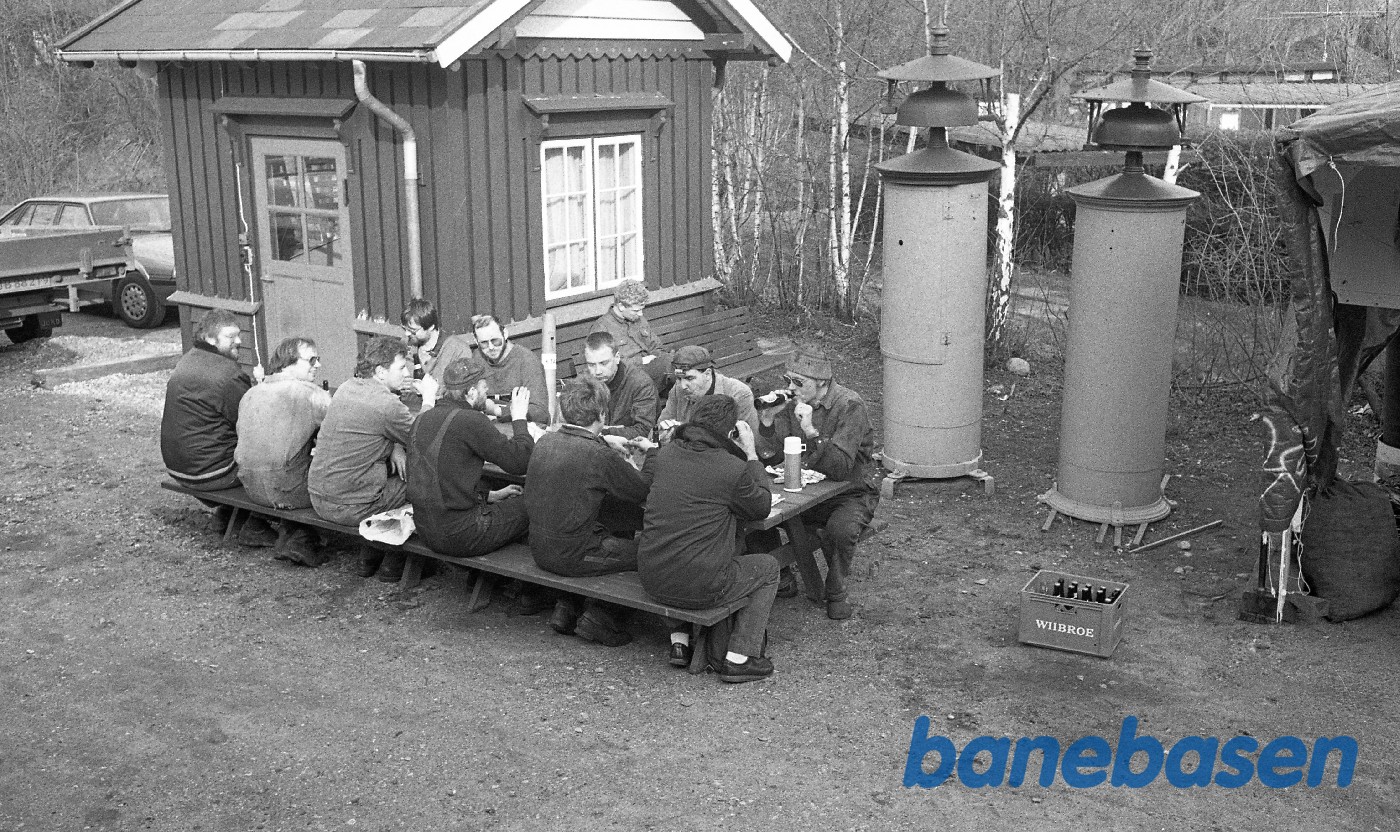 Frokost udenfor remisen i Rungsted Frokost udenfor remisen i Rungsted