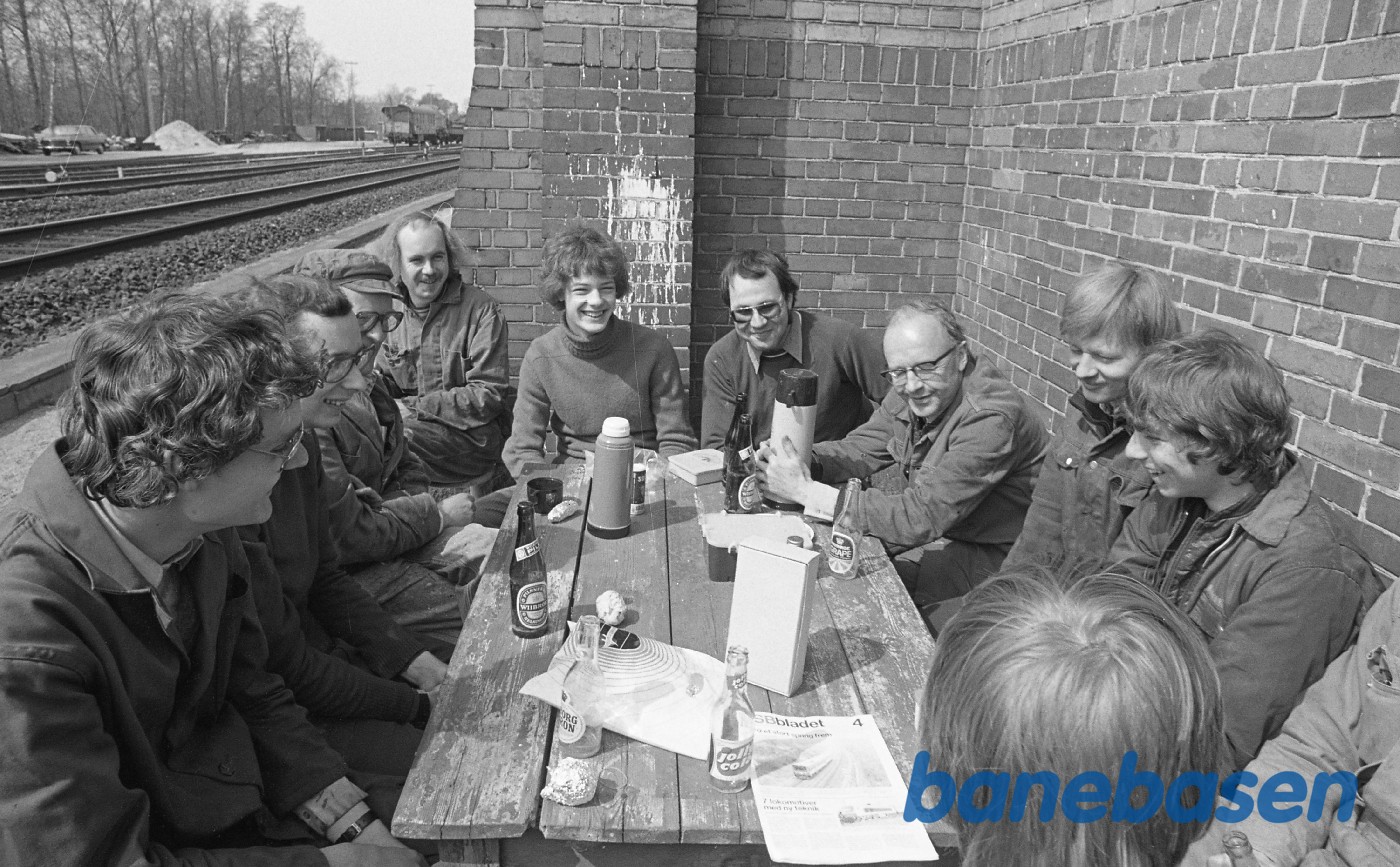 Frokost udenfor remisen i Rungsted Frokost udenfor remisen i Rungsted
