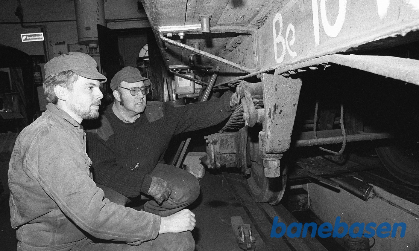 Værkstedsarbejde på Nøl Værkstedsarbejde på Nøl