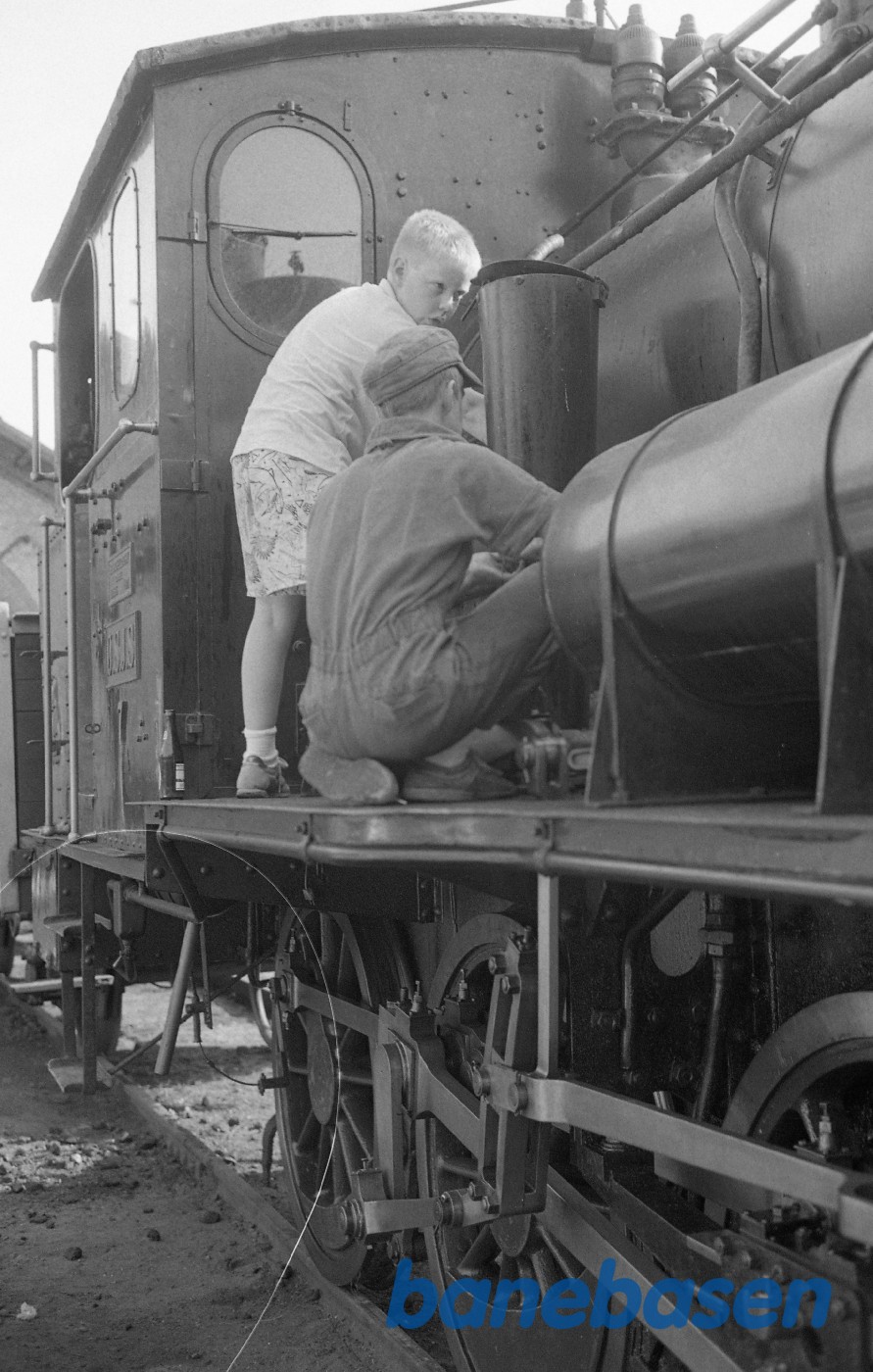 Eftersyn af ØSJS 7 Eftersyn af ØSJS 7